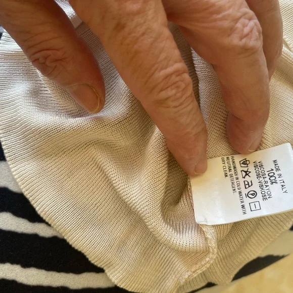 ARMANI COLLEZIONI TOP